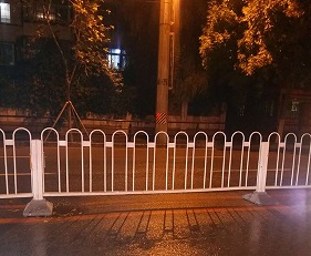 坚固守护：鞍山铁艺护栏的安全保障